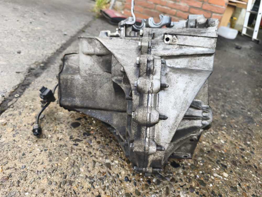 BOITE DE VITESSE MANUEL CITROEN/PEUGEOT 1.6HDI ( 6-VITESSES ) - Vue 3